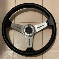 Volante sportivo a calice