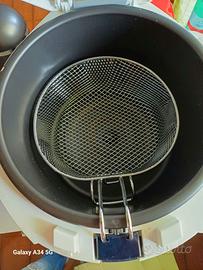 Friggitrice Delonghi praticamente nuova