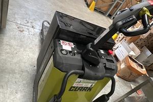 Carrello elevatore transpallet muletto ottime cond