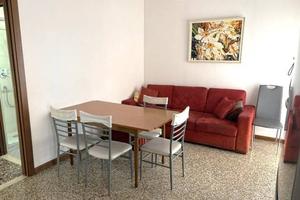Appartamento di 75 m² con 3 locali e box auto a Ve