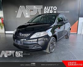 Lancia Ypsilon 1.0 firefly hybrid Silver Plus...