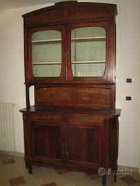 Credenza Antica a doppio corpo  con Vetrina