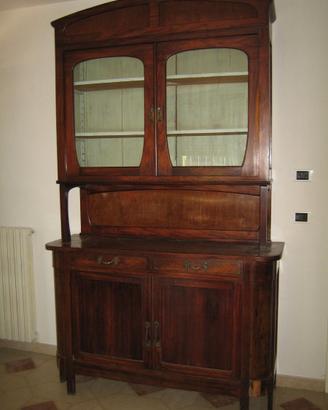 Credenza Antica a doppio corpo  con Vetrina