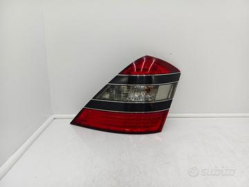 Faro fanale stop posteriore dx mercedes s500 w221
