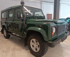 Land Rover Defender 110 2.5 Td5 9 POSTI