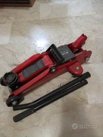 Crick sollevatore idraulico