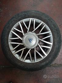 4  Cerchi R15 con Gomme originali Lancia Y