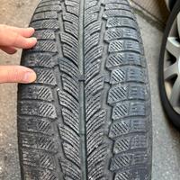 4 Gomme M+S 215/60/R16   120 euro
