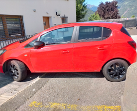 Opel Corsa bicolor rosso/nero