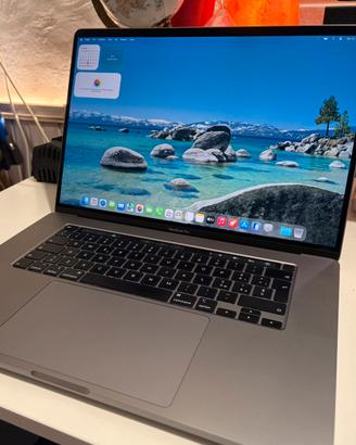 MacBook Pro 16” Space Gray con scatola e garanzia