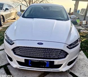 Ford mondeo hybrid