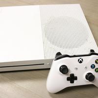 X BOX ONE,