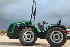 Trattore Ferrari Cobram 60 rs