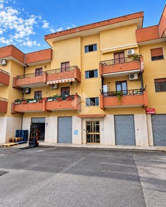 3 LOCALI A ZAPPONETA