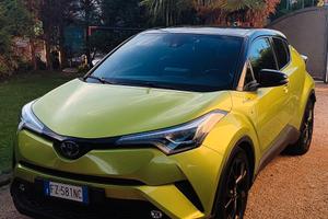 Toyota c-hr 1.8 Hybrid versione lime beat + gpl