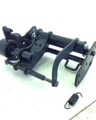 PIAGGIO X9 EVOLUTION 250 STAFFA SUPPORTO MOTORE 20