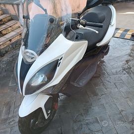 Scooter Kymco xciting 300