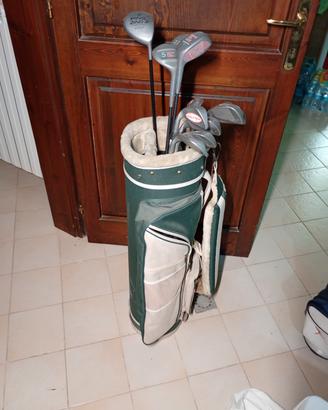 Set di mazze da golf completa di borsone
