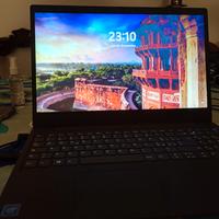 laptop Lenovo computer portatile