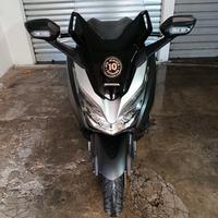 Honda forza 300 