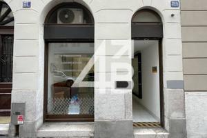 NEGOZIO - 57 M² - VIA DELLA GINNASTICA (TS)