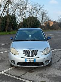 Lancia Ypsilon 1.2 NEOPATENTATI