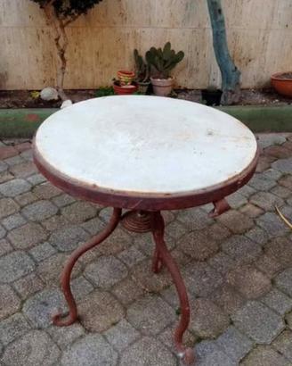 Tavolino antico in marmo, ferro e ottone 