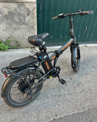 Bici elettrica con pedalata assistita