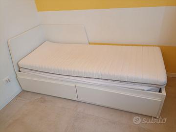 Divano letto matrimoniale