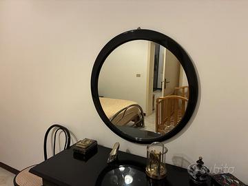Specchio tondo