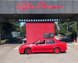 Alfa romeo 75 Turbo Evoluzione