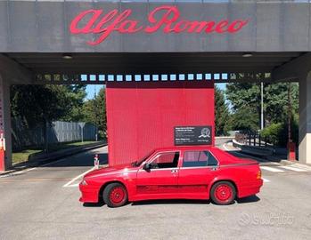 Alfa romeo 75 Turbo Evoluzione