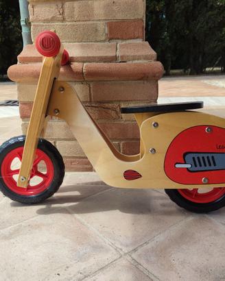 Moto in legno Legnoland