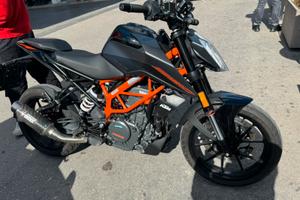 Ktm duke 390