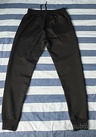 pantalone nero