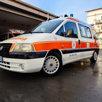 Ambulanza Fiat Scudo