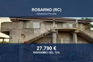 Immobile in asta di 163 m² con più di 5 locali a R