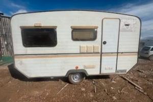 Roulotte 5 MT bagno con doccia 4 posti