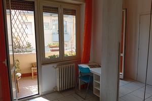 Viterbo SOLO STUDENTESSE