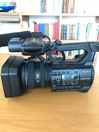 videocamera professionale  NXCAM SONY HXR-NX100