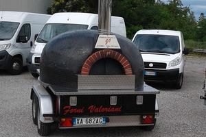 forno a legna su trailer