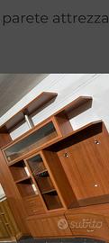 Soggiorno parete attrezzata