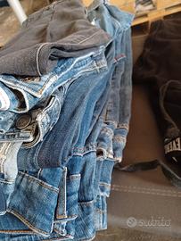Pantaloni in stock 