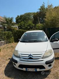 Auto benzina 2007 ideale per neopatenti