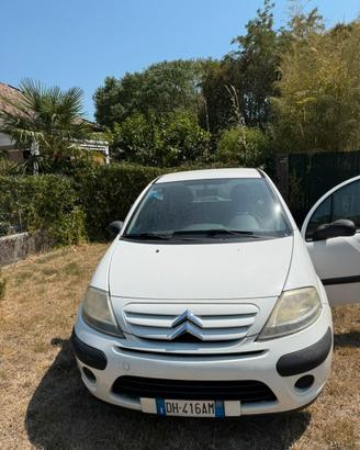 Auto benzina 2007 ideale per neopatenti