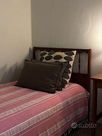 Letto singolo anni 70 vintage con rete solida
