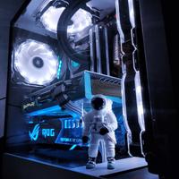 Computer fisso e monitor Gaming leggero