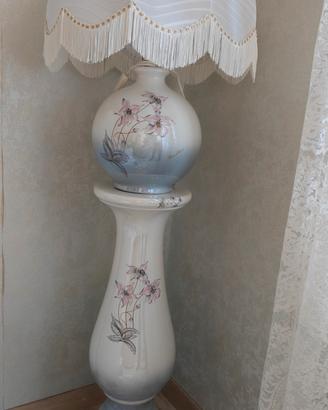 Lampada da terra in ceramica dipinta a mano