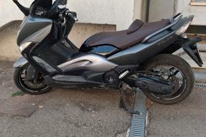 scooter tmax 500