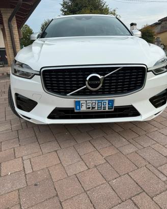 Volvo xc60 d4 awd geartronic r-design